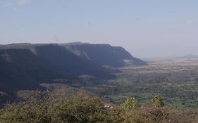 African Sunrise Lodge And Campsite