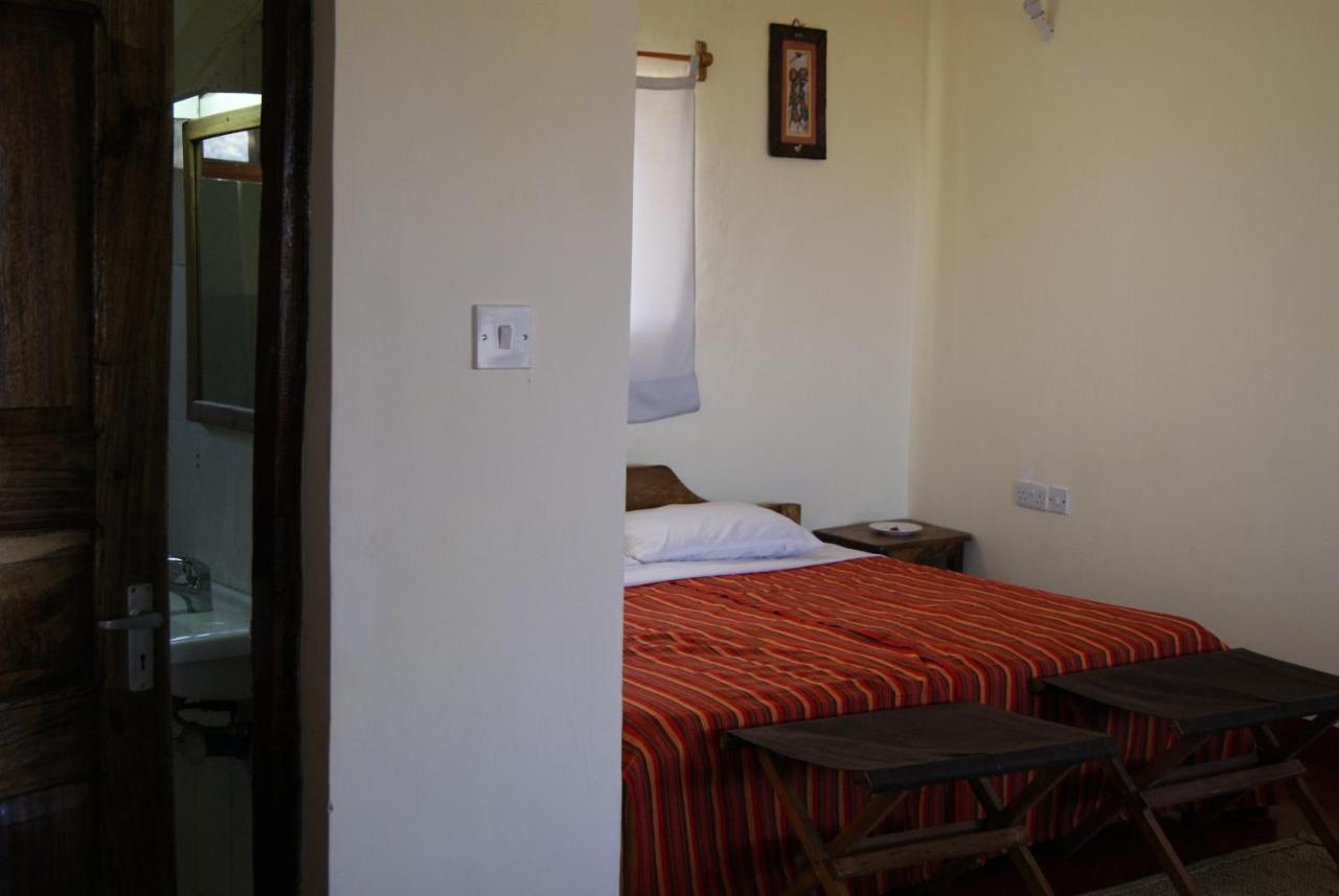 African Sunrise Lodge And Campsite Mto wa Mbu Buitenkant foto