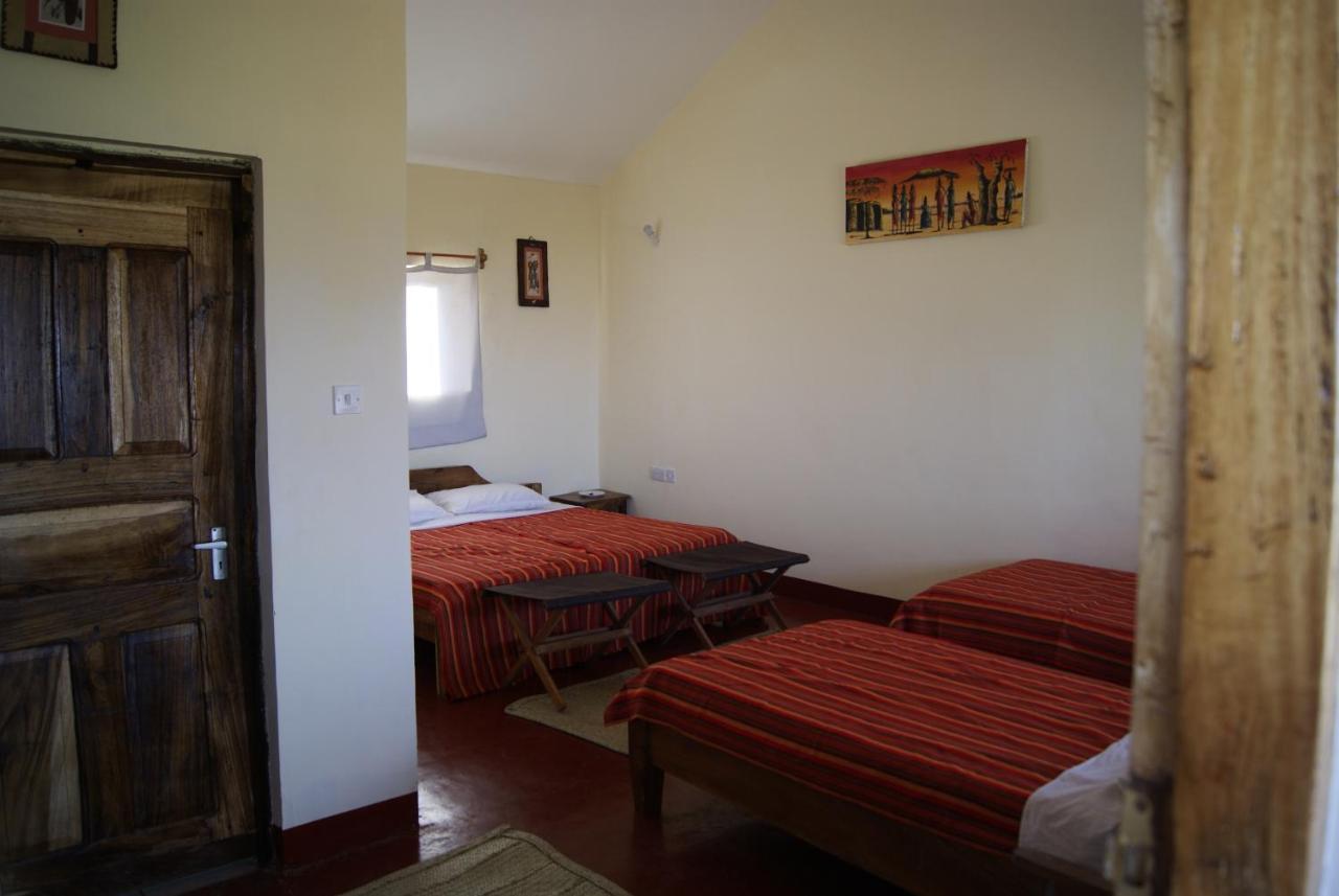 African Sunrise Lodge And Campsite Mto wa Mbu Buitenkant foto