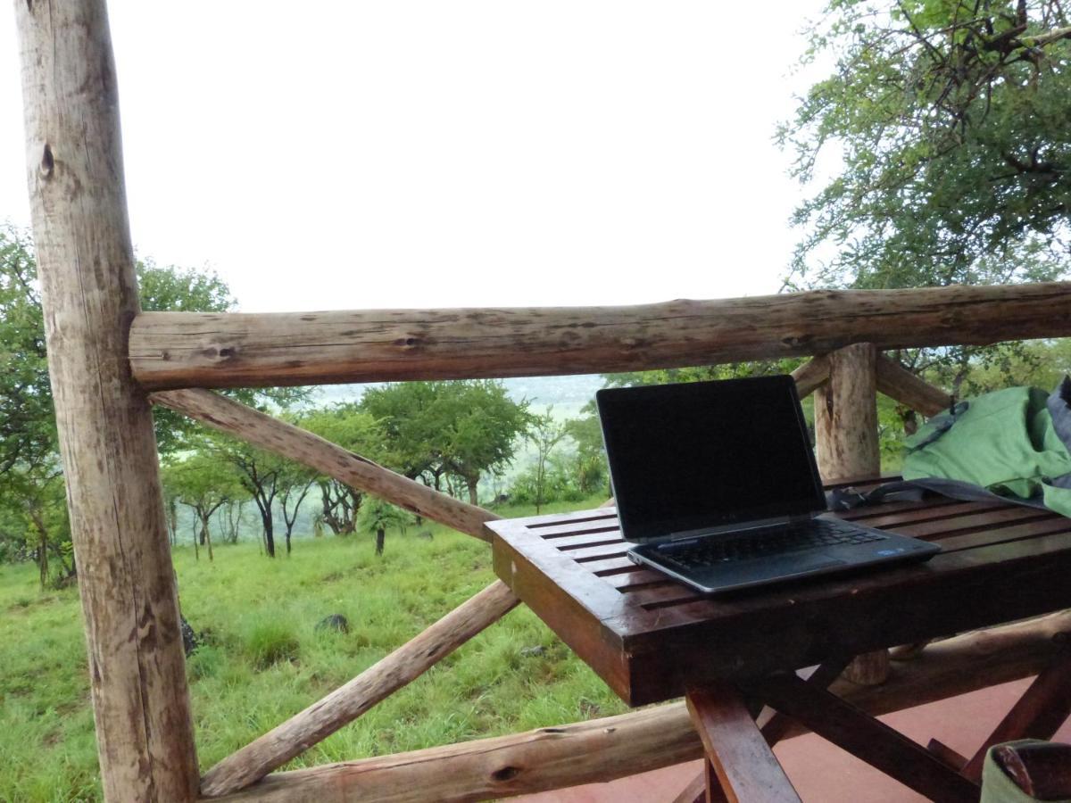 African Sunrise Lodge And Campsite Mto wa Mbu Buitenkant foto