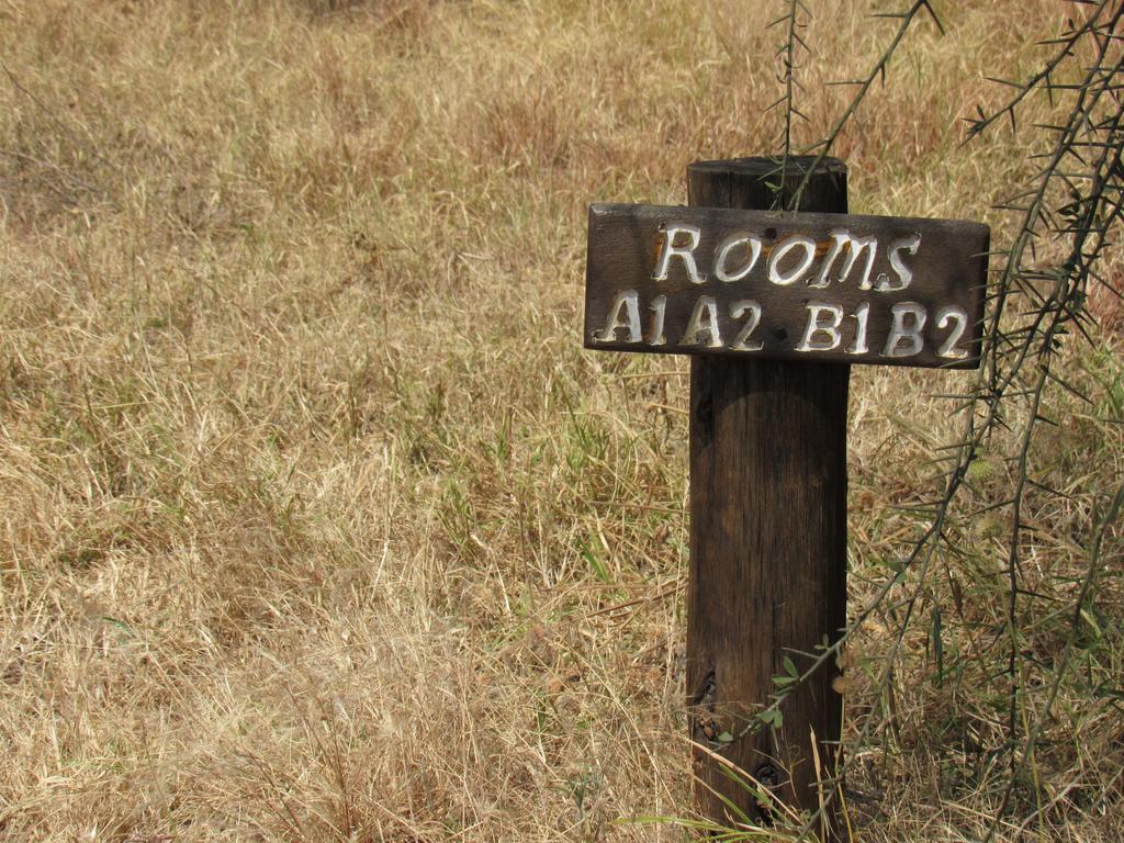 African Sunrise Lodge And Campsite Mto wa Mbu Buitenkant foto