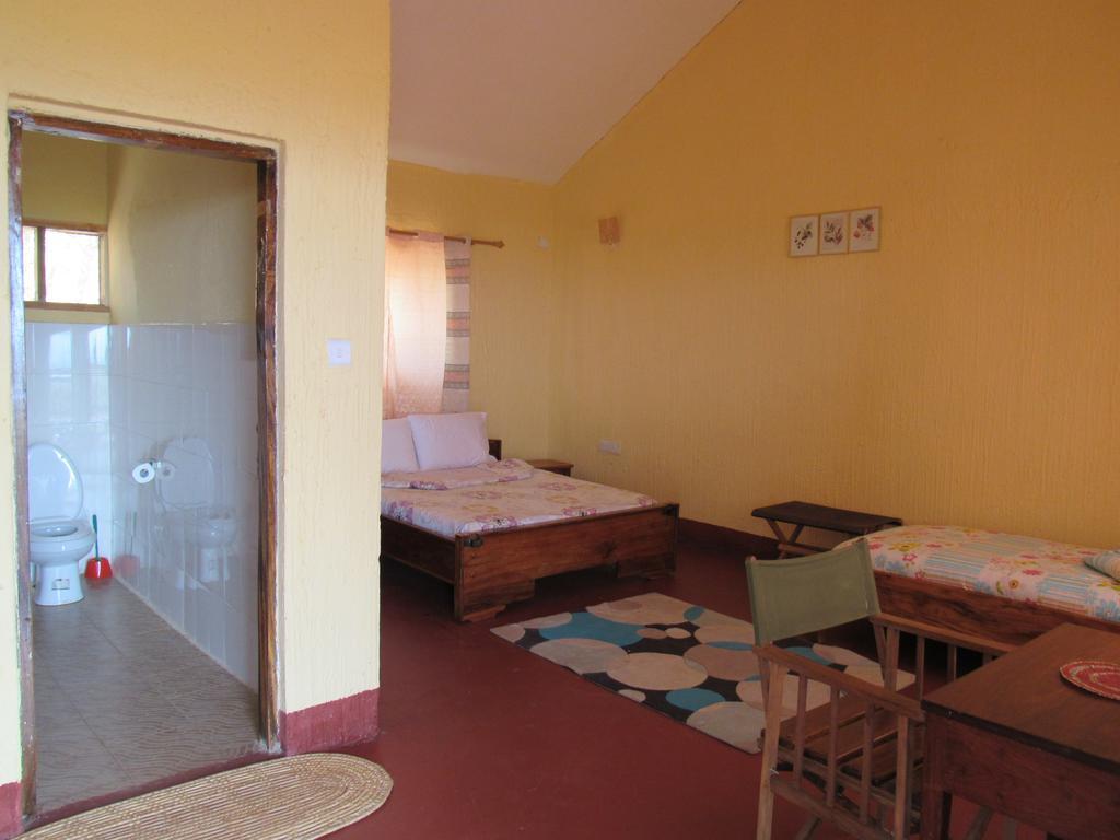 African Sunrise Lodge And Campsite Mto wa Mbu Buitenkant foto
