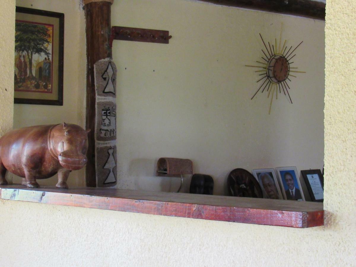 African Sunrise Lodge And Campsite Mto wa Mbu Buitenkant foto